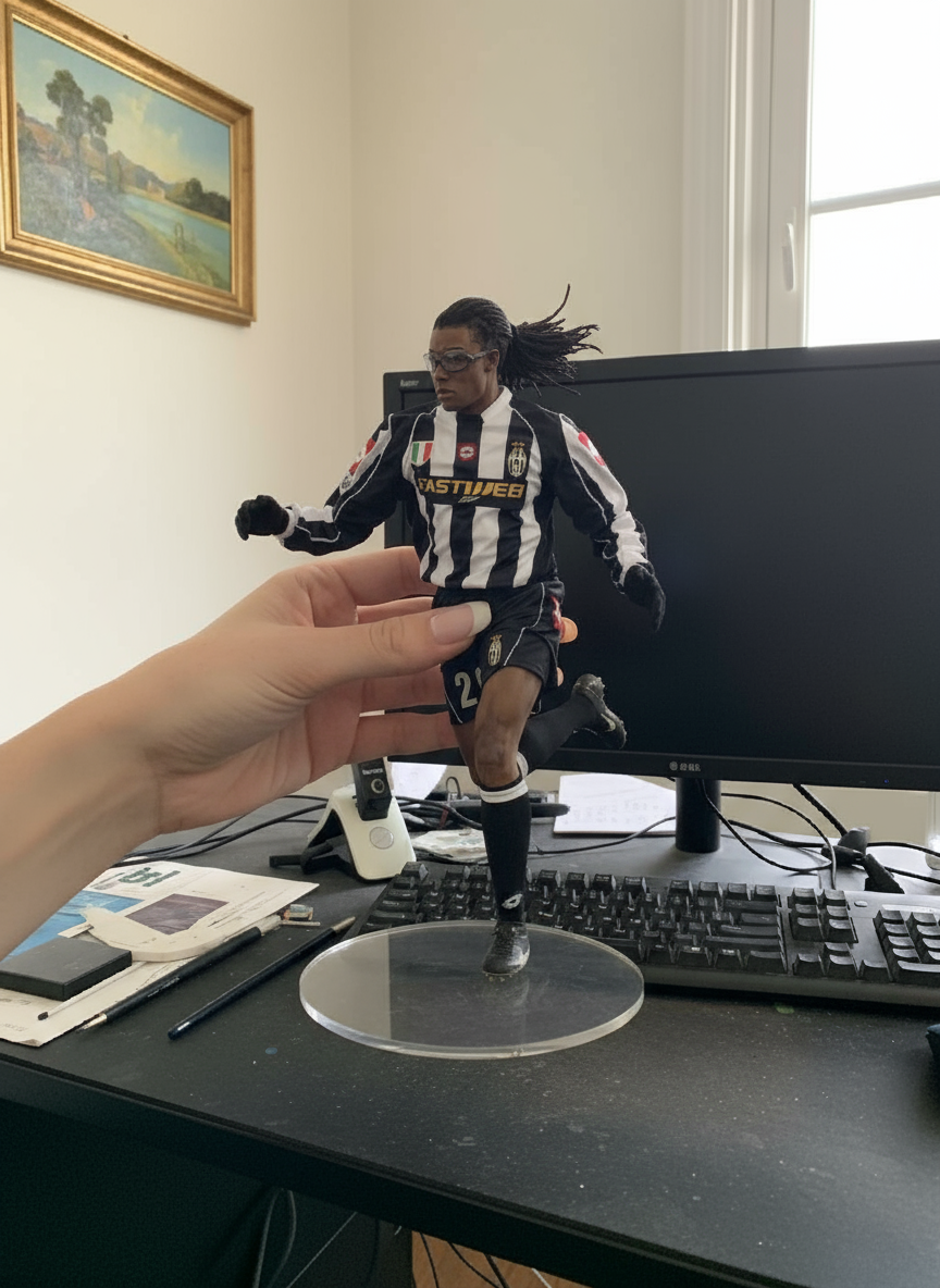 Edgar Davids Colectibille Figurine | Juventus