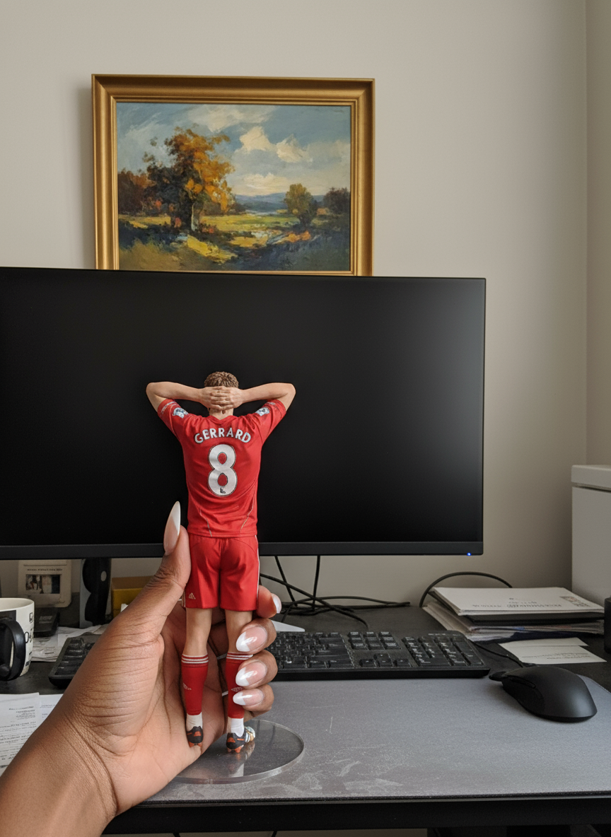 Steven Gerrard Colectibille Figurine | Liverpool