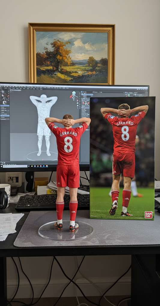 Steven Gerrard Colectibille Figurine | Liverpool