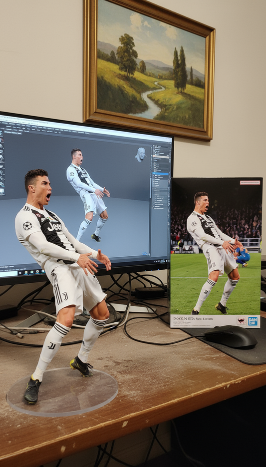 Cristiano Ronaldo Colectibille Figurine |  FC Juventus