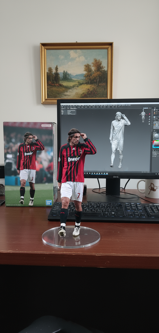 Paolo Maldini Colectibille Figurine | AC Milan