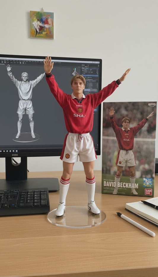 David Beckham Collectible Figurine | Manchester United Celebration