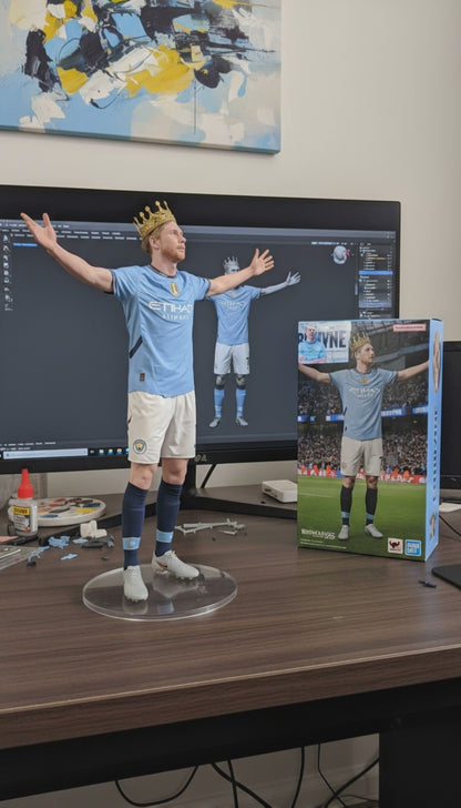 Kevin De Bruyne Collectible Figurine | Manchester City Celebration