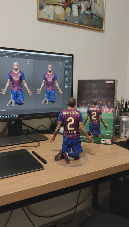Dani Alves Colectibille Figurine | FC Barcelona