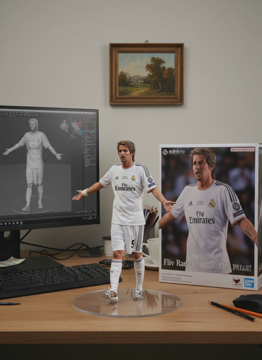 Fábio Coentrão Collectible Figurine | Real Madrid