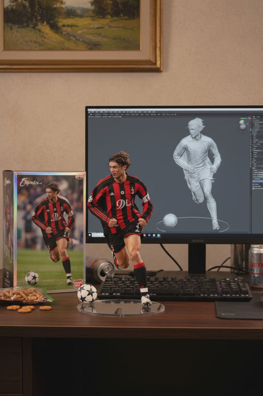 Paolo Maldini Colectibille Figurine | AC Milan